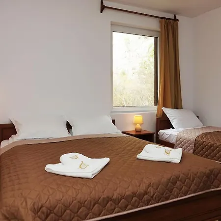 семеен орфей Hotel