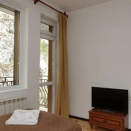 семеен орфей Teshel