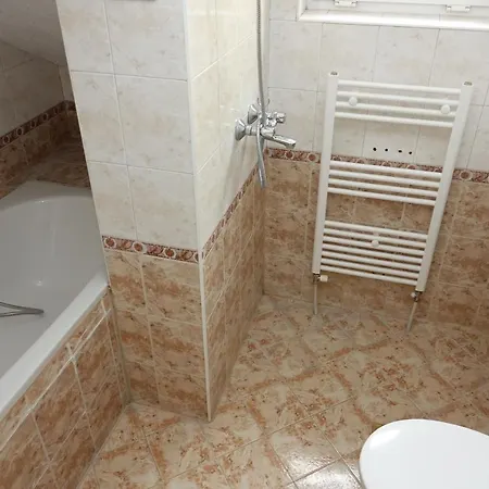 семеен орфей Hotel 2*