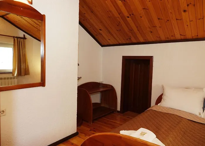 מלון семеен орфей 2*