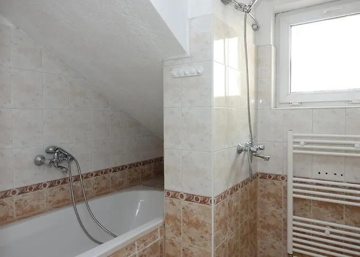 семеен орфей Teshel